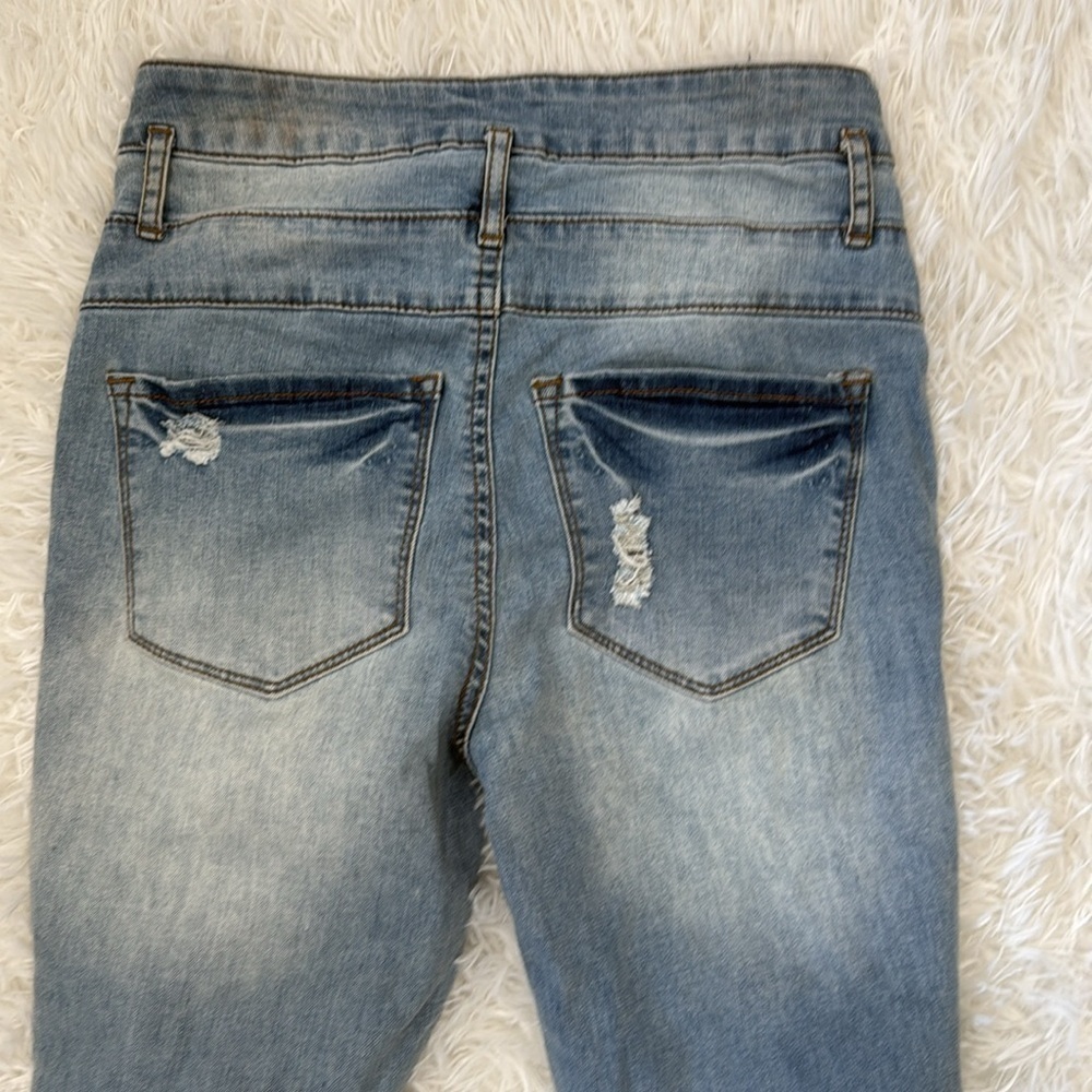 Button down ripped jeans - Picture 5 of 6